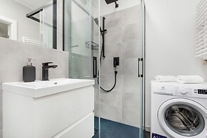 Modern Apartments City Center by Renters