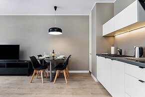 Modern Apartments City Center by Renters