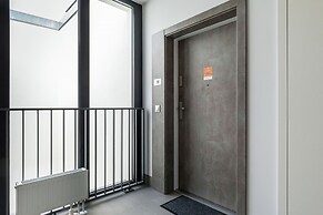 Modern Apartments City Center by Renters