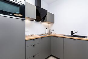 Modern Apartments City Center by Renters