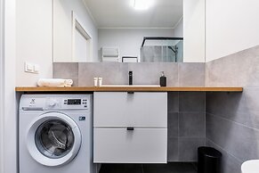 Modern Apartments City Center by Renters