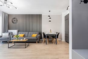 Modern Apartments City Center by Renters