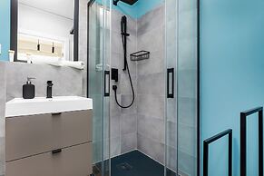 Modern Apartments City Center by Renters