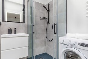 Modern Apartments City Center by Renters