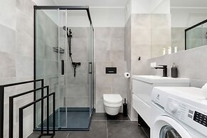 Modern Apartments City Center by Renters