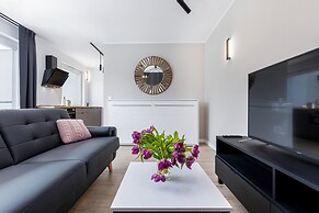 Modern Apartments City Center by Renters