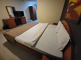 Carliza Hotel Apapa