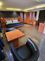 Carliza Hotel Apapa