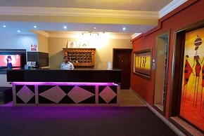 Carliza Hotel Apapa