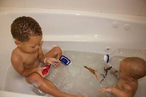 Remarkable 2-bed Apartment in Kingston