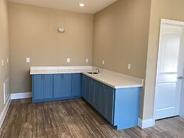 Lone Star Inn - Dickinson