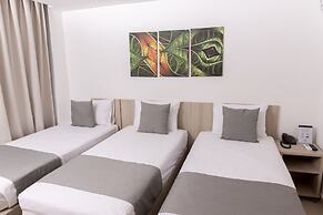 Cancún Hotel by H Hotéis - Airport