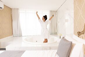 Cancún Hotel by H Hotéis - Airport