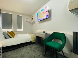 Townhouse Plus @ Lower Beth Street Stoke