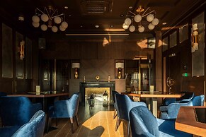 Kravt Nevsky Hotel and Spa