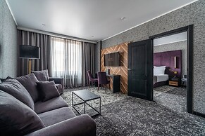 Kravt Nevsky Hotel and Spa