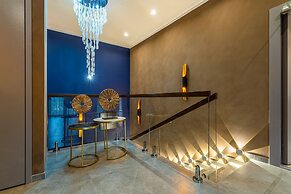 Kravt Nevsky Hotel and Spa