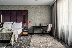 Kravt Nevsky Hotel and Spa