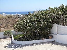 Monolithos Villa