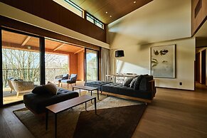 The Hiramatsu Karuizawa Miyota