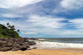 RV01 Excelente Quarto e Sala Pé na Areia