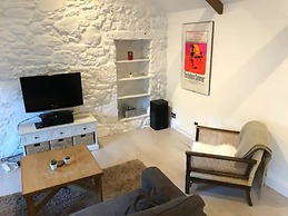Immaculate 2-bed Loft, St Ives 2 min From Beach