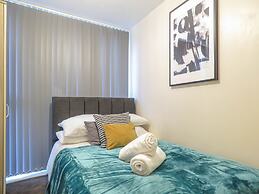 Park Central Two Bedroom & Parking