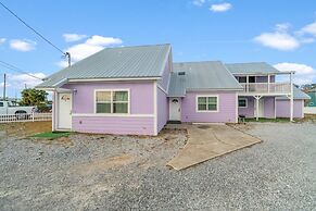 5218 Beach Dr A