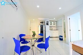 Apartamentos con vista al Mar - Edificio Conquistador