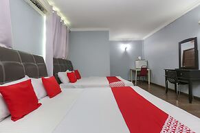 OYO 90145 D'sofwa Inn