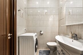 Apartment near New Holland