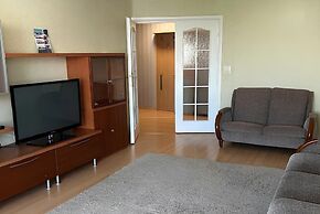 PaulMarie Apartments on Masherova 80
