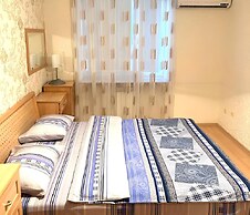 PaulMarie Apartments on Masherova 80