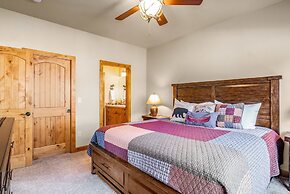 River Rock -- Ev # 3 Bedroom Condo by RedAwning