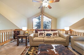 River Rock -- Ev # 3 Bedroom Condo by RedAwning