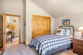 River Rock -- Ev # 3 Bedroom Condo by RedAwning