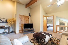 River Rock -- Ev # 3 Bedroom Condo by RedAwning