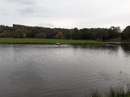 Cosy 2-bed Cottage With Garden Near Carlisle