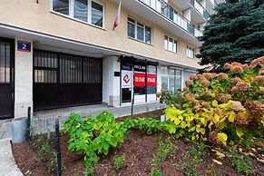 Apartments Warsaw Kredytowa by Renters
