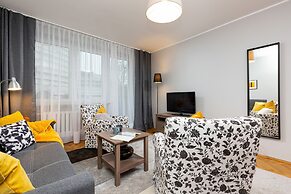 Apartments Warsaw Kredytowa by Renters