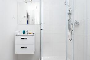 Apartments Warsaw Kredytowa by Renters