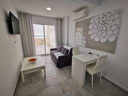 Sol Playa Suites