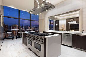 Crockfords Las Vegas, LXR Hotels & Resorts at Resorts World