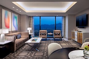 Crockfords Las Vegas, LXR Hotels & Resorts at Resorts World