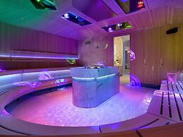 Crockfords Las Vegas, LXR Hotels & Resorts at Resorts World