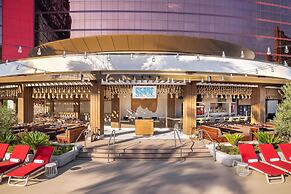 Crockfords Las Vegas, LXR Hotels & Resorts at Resorts World