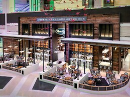 Crockfords Las Vegas, LXR Hotels & Resorts at Resorts World