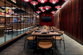 Crockfords Las Vegas, LXR Hotels & Resorts at Resorts World