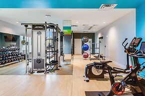 SERENA Hotel Aventura Miami, Tapestry Collection by Hilton