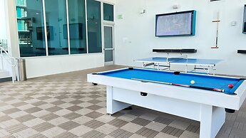 SERENA Hotel Aventura Miami, Tapestry Collection by Hilton